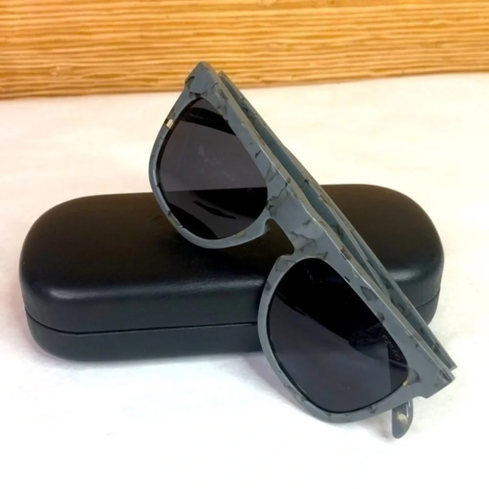 KOMONO Bennet Concrete Sunglasses NEW grey